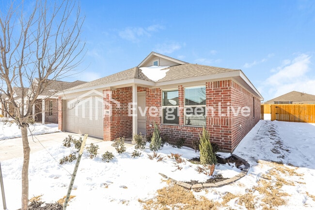 3701 Los Cabos Dr in Mustang, OK - Building Photo - Building Photo