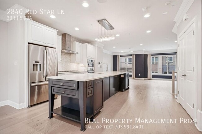 2840 Red Star Ln in Alexandria, VA - Building Photo - Building Photo