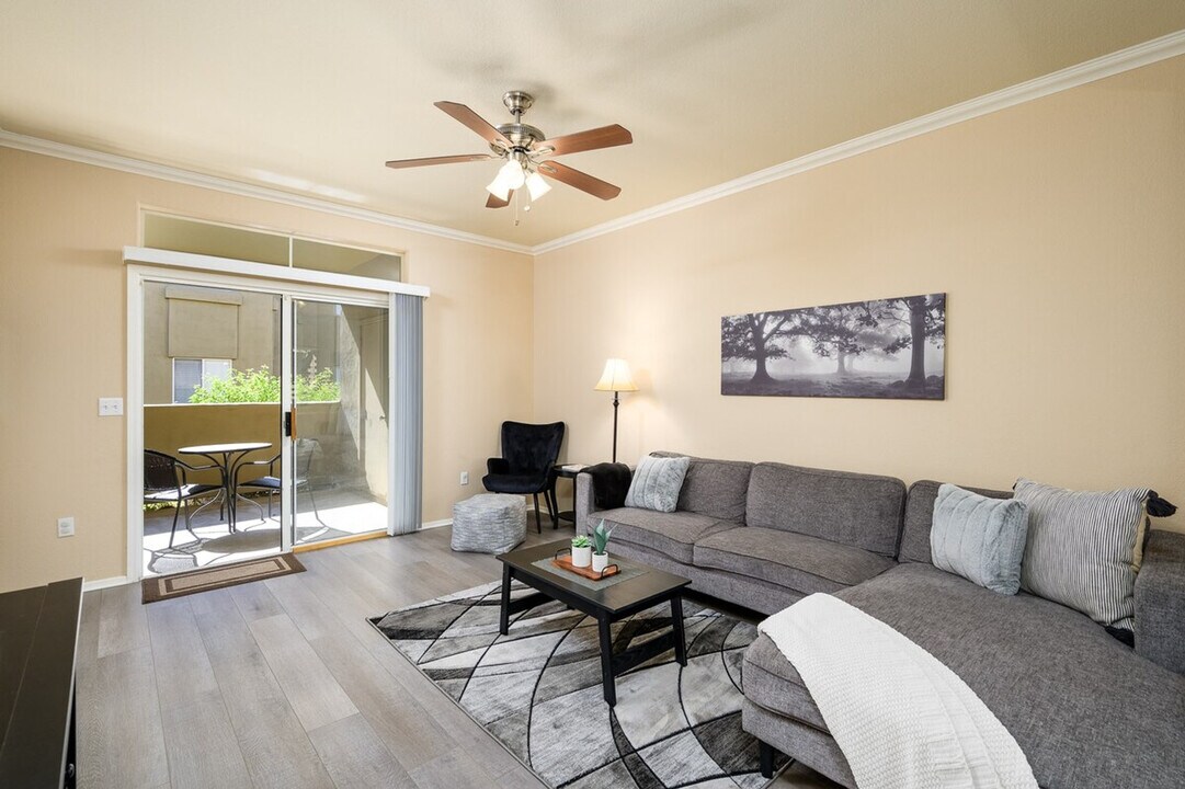 5335 E Shea Blvd in Scottsdale, AZ - Building Photo