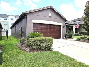 8402 Red Spruce Ave in Riverview, FL - Building Photo - Building Photo