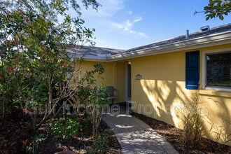 3013 Homasassa Rd in Sarasota, FL - Building Photo - Building Photo