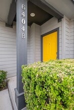 6404 Carson Rdg in Austin, TX - Foto de edificio - Building Photo