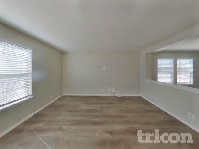 8034 Cavern Hill in San Antonio, TX - Building Photo - Building Photo