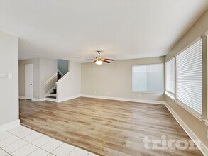 21899 Pinewilde Ct in Porter, TX - Building Photo - Building Photo