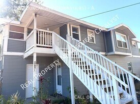 6905 1/2 N Duncan Ave in Tampa, FL - Building Photo
