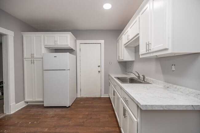 58 Johnson St-Unit -1R in Springfield, MA - Building Photo - Building Photo