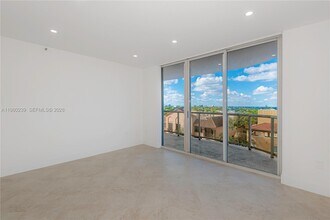 8855 Collins Ave in Surfside, FL - Building Photo - Building Photo