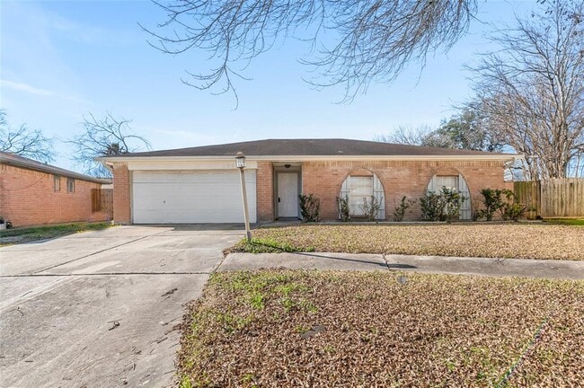 property at 10306 King Ranch Ln