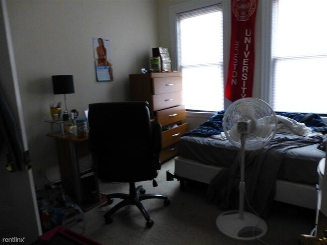 72 Gardner St-Unit -# E5 in Boston, MA - Foto de edificio - Building Photo