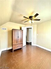 14410 Darwin Ave in Cleveland, OH - Building Photo - Building Photo