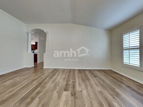 7530 Citrus Blossom Dr in Land O Lakes, FL - Building Photo - Building Photo
