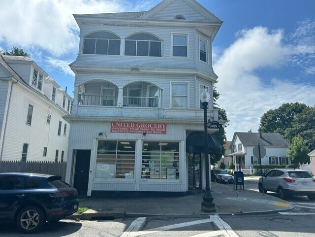 516 Union St in New Bedford, MA - Foto de edificio