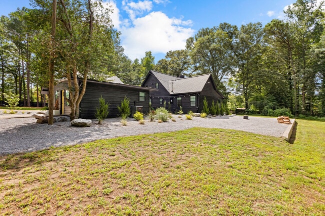 property at 1675 Highway 92 S