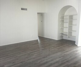 4439 N 85th Dr in Phoenix, AZ - Building Photo - Building Photo