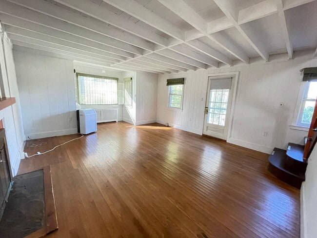 13488 Monterey Ln in Blue Ridge Summit, PA - Building Photo - Building Photo