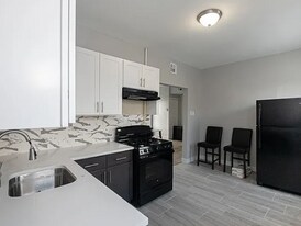 156 Hawthorne Ave, Unit 4 in Newark, NJ - Building Photo