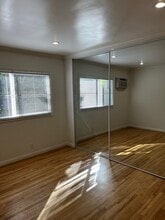 1047 Lincoln in Santa Monica, CA - Building Photo - Building Photo
