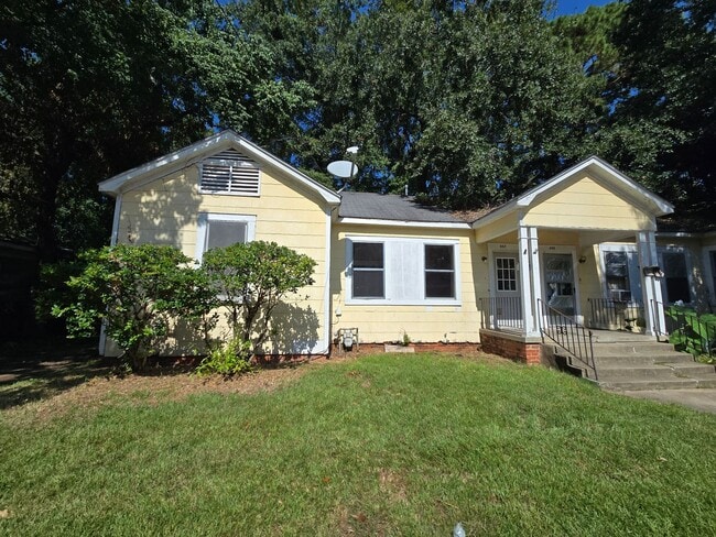 property at 607 18th St