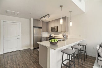 Highlands 32 in Denver, CO - Foto de edificio - Building Photo