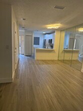 6866 NW 173rd Dr in Hialeah, FL - Building Photo - Building Photo