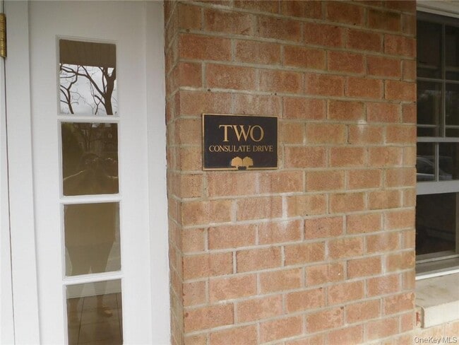 2 Consulate Dr in Eastchester, NY - Building Photo - Building Photo