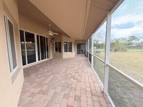 7534 Coconut Blvd in Palm Beach Gardens, FL - Foto de edificio - Building Photo