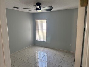 2409 Hybrid Dr in Kissimmee, FL - Building Photo - Building Photo