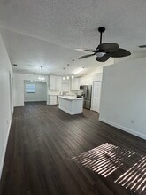 611 Seaport Ter SE in Palm Bay, FL - Foto de edificio - Building Photo