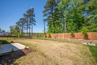 417 Rivanna Hl Rd in Glen Allen, VA - Foto de edificio - Building Photo