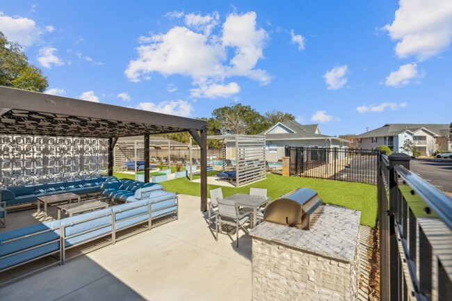 The Aria in Fort Walton Beach, FL - Building Photo - Building Photo