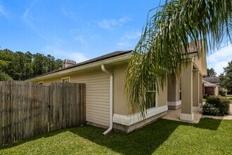 1841 Heartpine Dr in Middleburg, FL - Building Photo - Building Photo