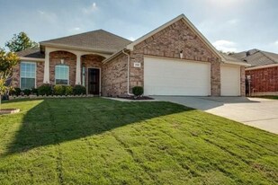 496 Northbrook Ave in Oak Point, TX - Building Photo