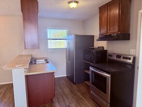 7408 Fir Ave in Lubbock, TX - Building Photo - Building Photo