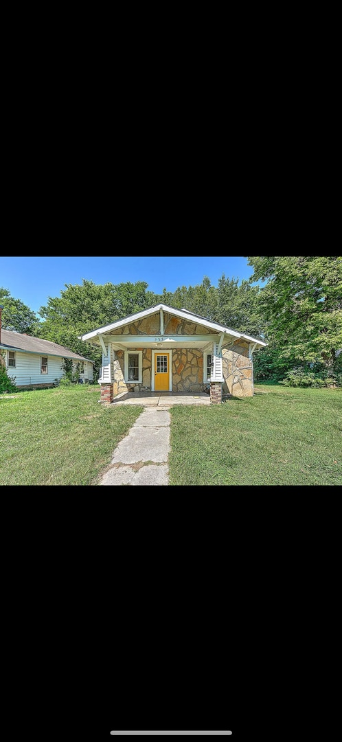 property at 522 Spring St
