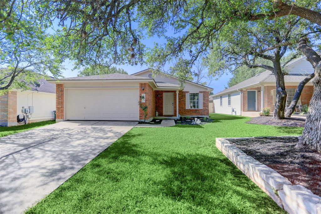 200 Marin Cove in Leander, TX - Foto de edificio