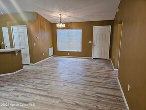 1539 Glencove Ave NW in Palm Bay, FL - Building Photo - Building Photo