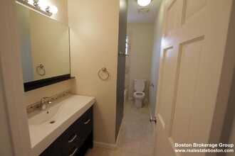 110 Chester St, Unit 2 in Boston, MA - Building Photo - Building Photo