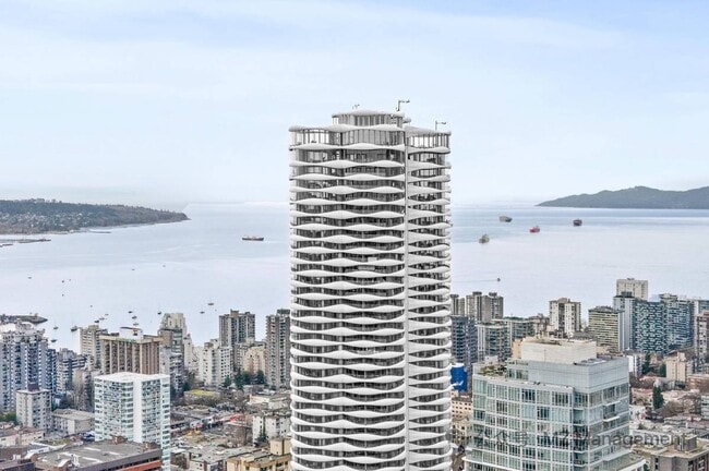 property at 1033 Nelson St