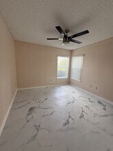 2501 Grassy Point Dr in Lake Mary, FL - Building Photo - Building Photo