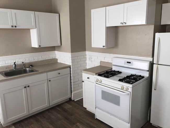 property at 372 Alexander St