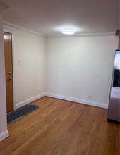 9635 Brandy Ct, Unit 6 in Des Plaines, IL - Foto de edificio - Building Photo
