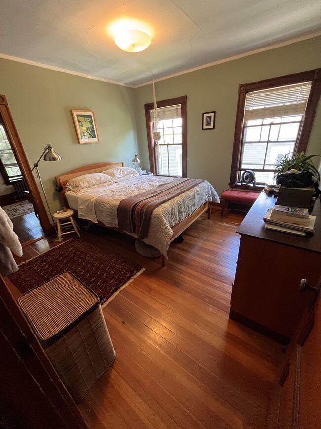 3 Hammond St, Unit 3