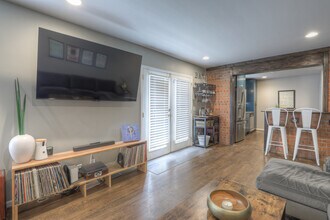 1714B Villa Pl in Nashville, TN - Building Photo - Building Photo