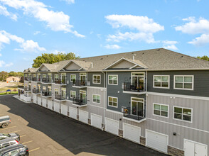 The Park in Kasson, MN - Foto de edificio - Building Photo