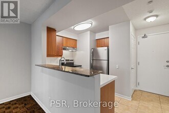 515 Rosewell Ave in Toronto, ON - Building Photo - Building Photo