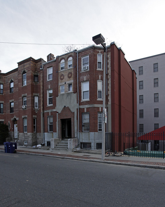 216 Hemenway St in Boston, MA - Foto de edificio