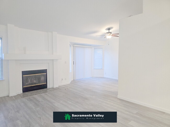 6916 Shady Woods Way in Rio Linda, CA - Building Photo - Building Photo