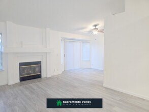 6916 Shady Woods Way in Rio Linda, CA - Building Photo - Building Photo