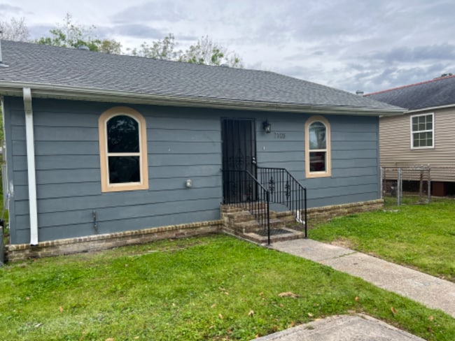 property at 7108 Selma St