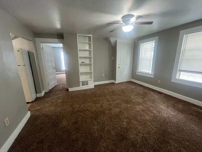 828 Huestis Ave in Fort Wayne, IN - Building Photo - Building Photo